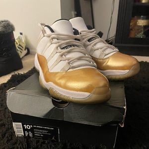 Air Jordan 11 retro low